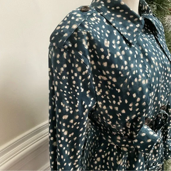 Ann Taylor Spotted Modern Trench Coat Size Large - Picture 7 of 16